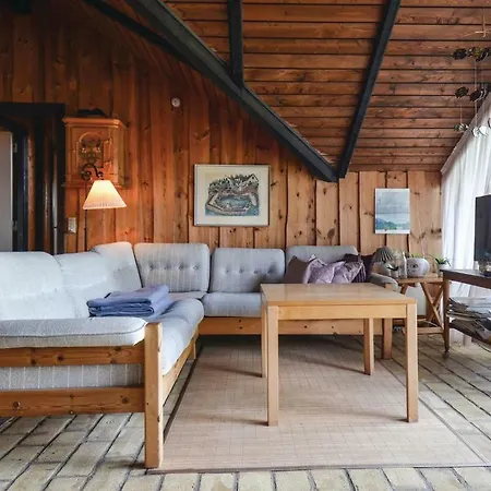 3 Bedroom Amazing In Casa de Férias Ebeltoft